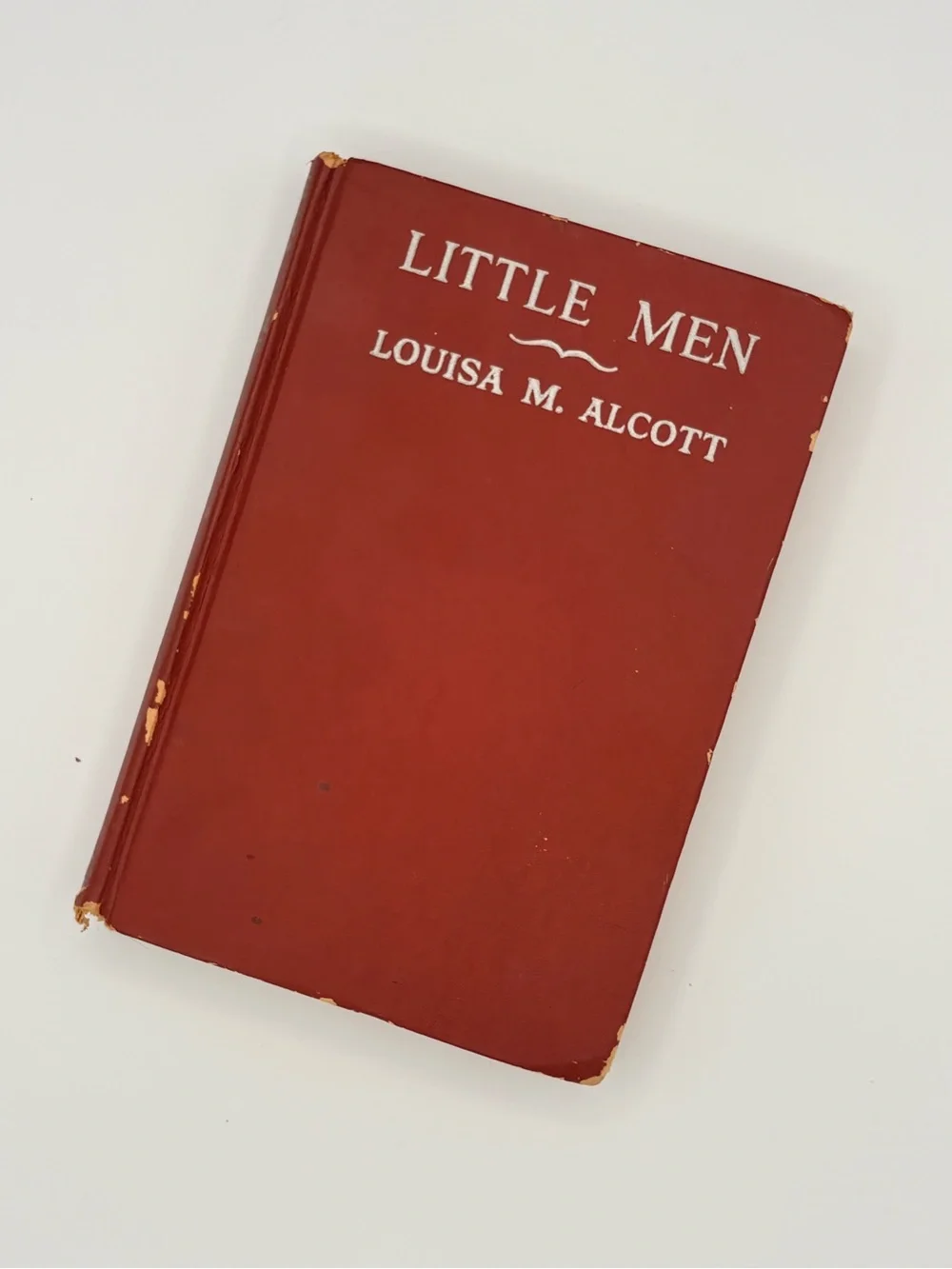 Vintage Classic Literature Books, 3, Louisa May Alcott, Pearl S.Buck, de Mep
